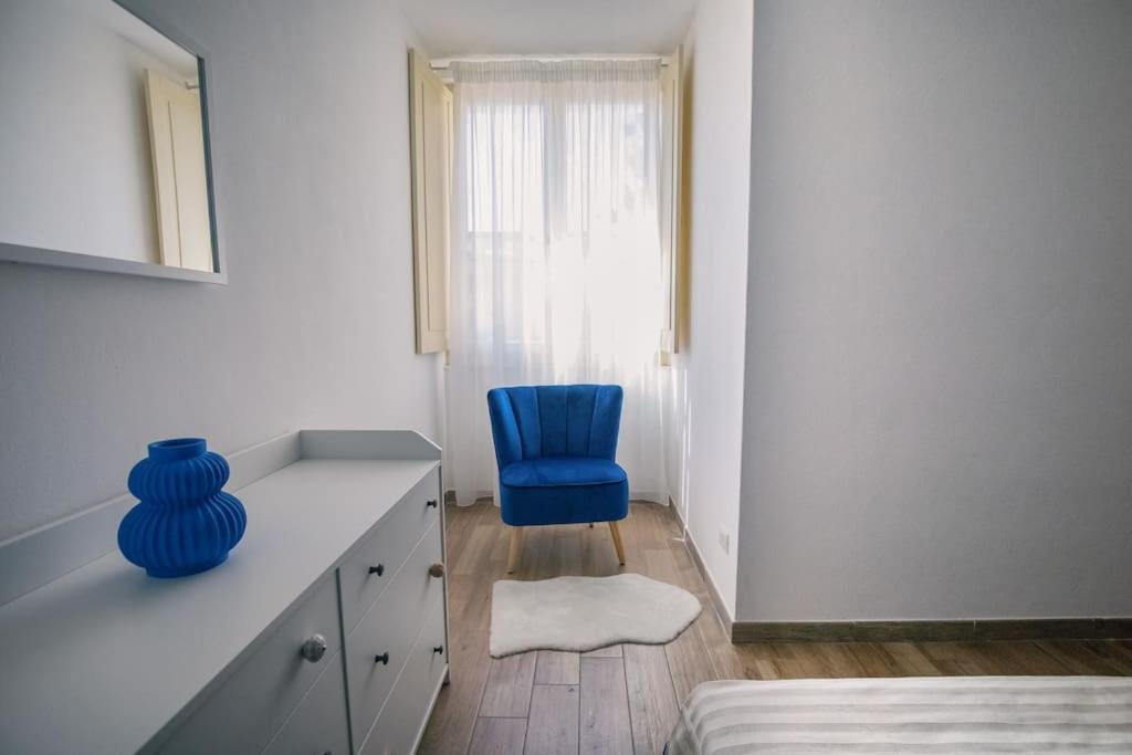 Ad Un Passo Dal Molo Appartement Porto Torres Buitenkant foto